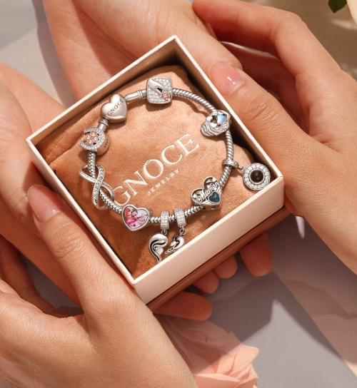 Gnoce Necklaces and Rings